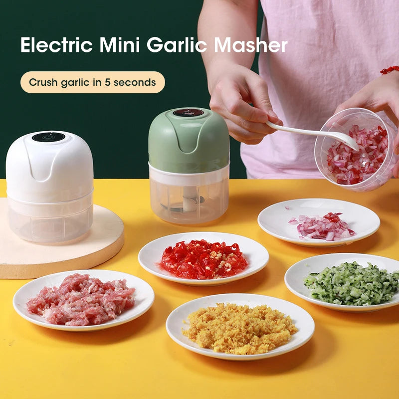 Want to get that garlic crushed without messing up your well-manicured fingers? Use our 250ml Garlic Masher Crusher Electric Kitchen Food appliance